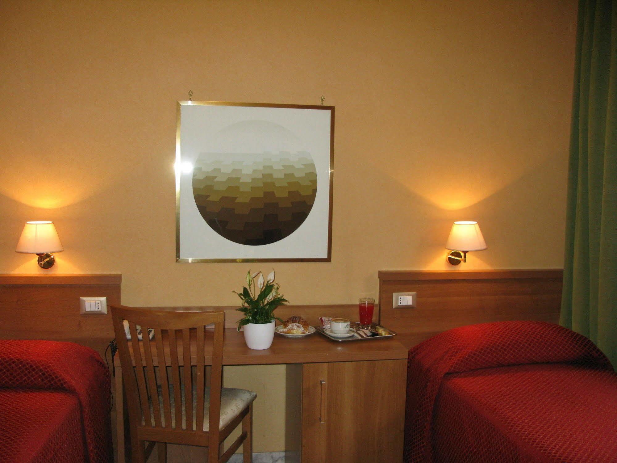 York Hotel Rome Buitenkant foto