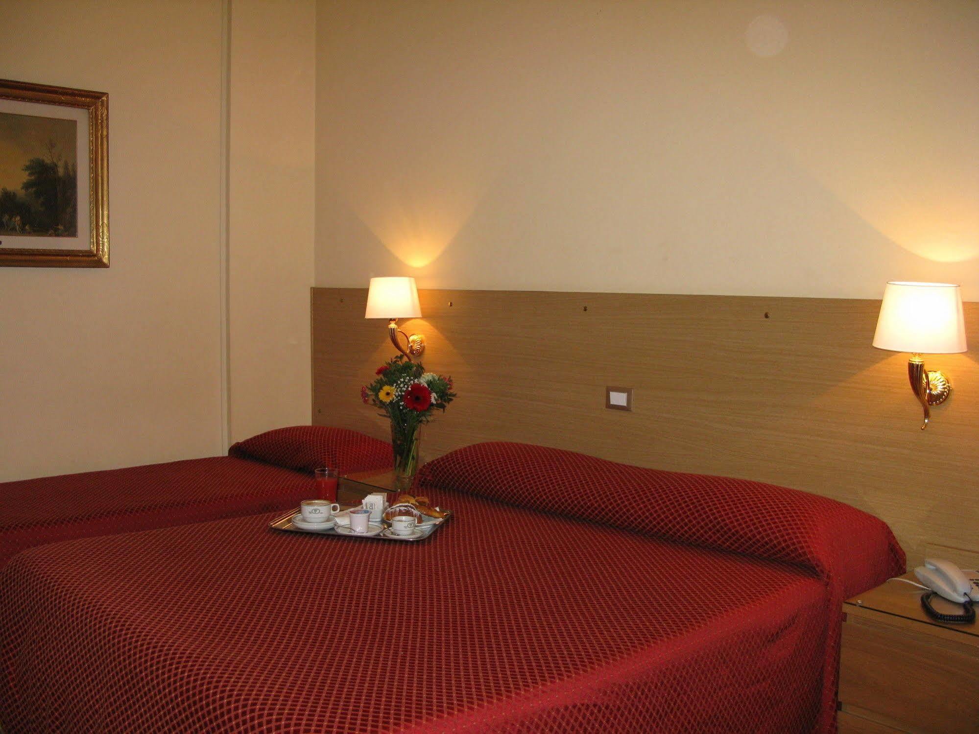 York Hotel Rome Buitenkant foto